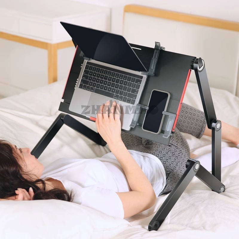 Desk Setup Ideas - Deitado plano na cama, mesa para